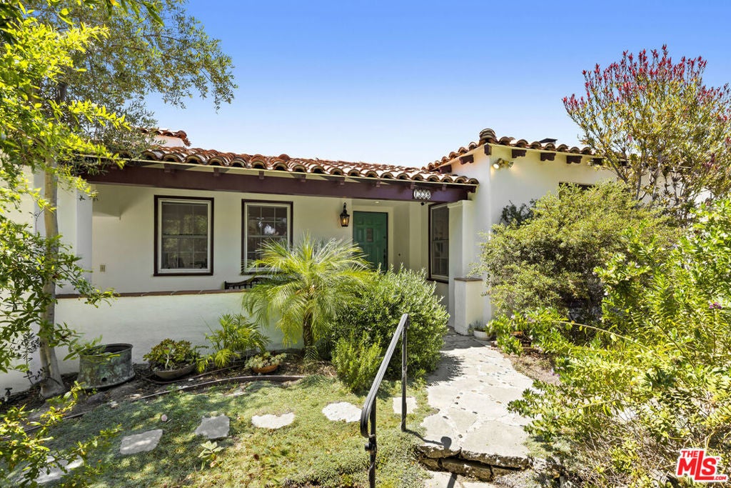 Photo of Listing #25565071