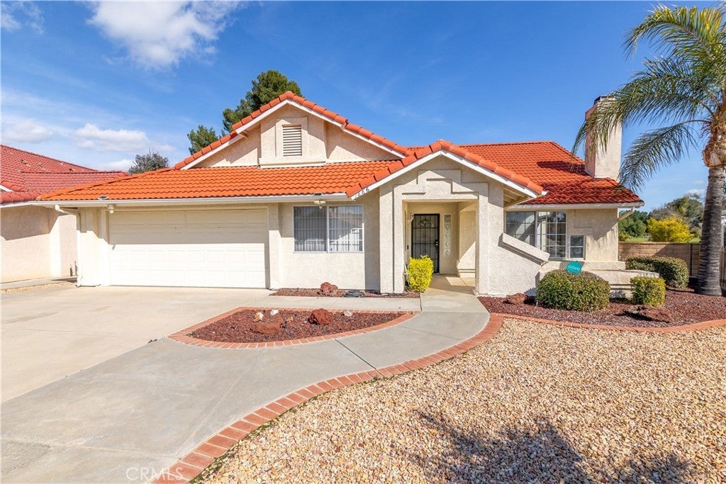 Photo of Listing #SW25161486