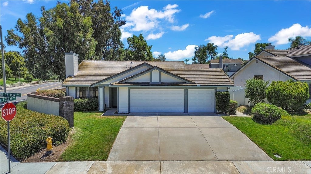 Photo of Listing #DW25161492