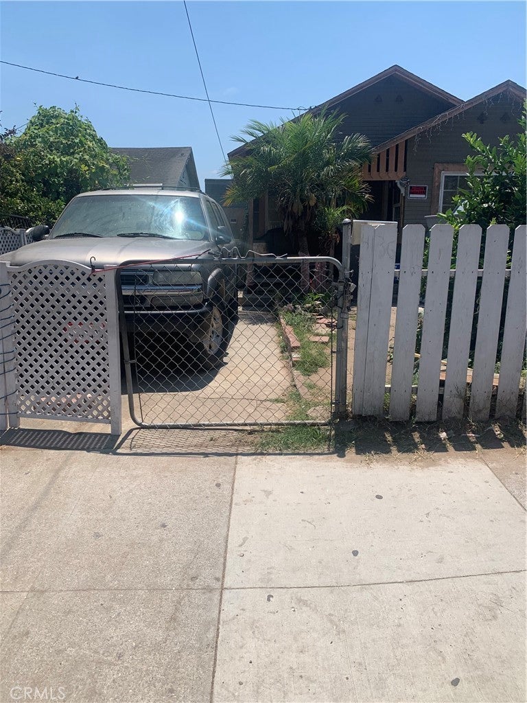 Photo of Listing #DW25161528