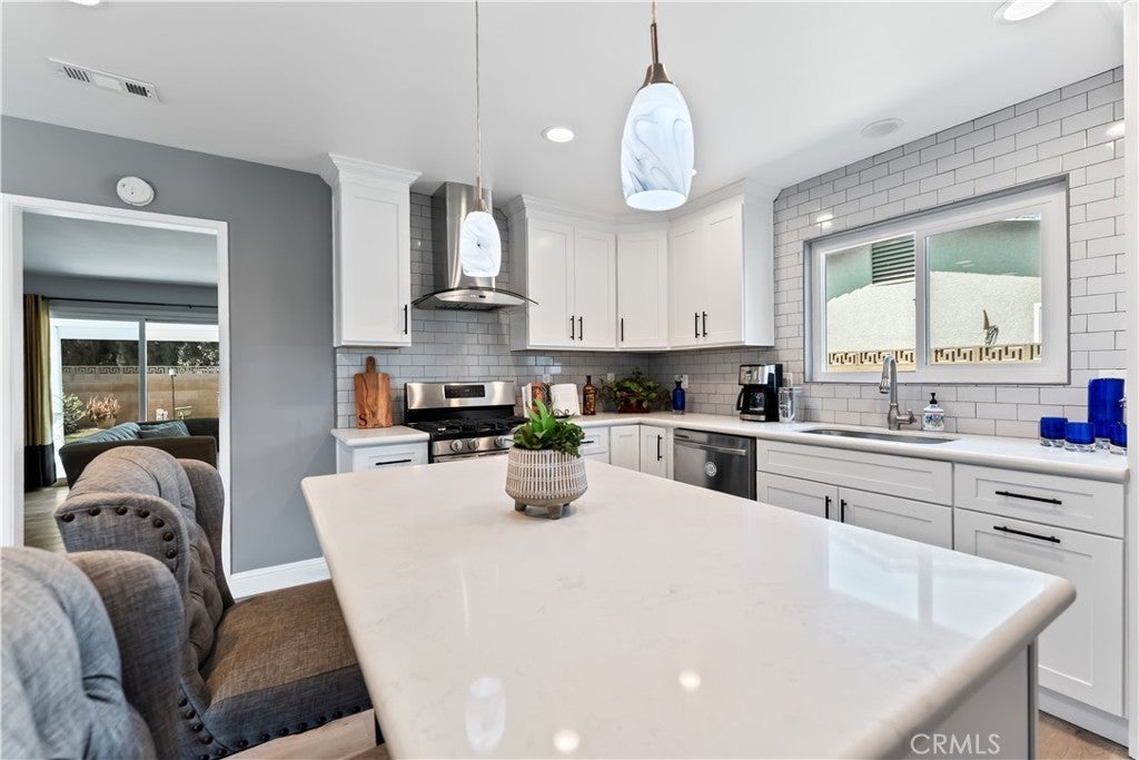 Photo of Listing #PW25161584