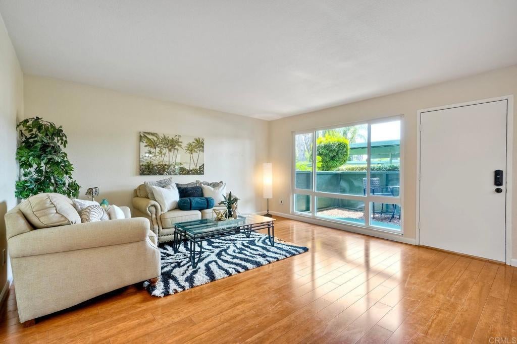 Photo of Listing #NDP2507078