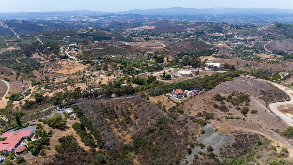 Photo of Listing #PTP2505455