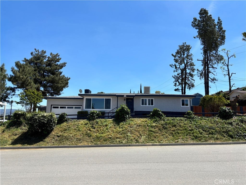 Photo of Listing #CV25161714