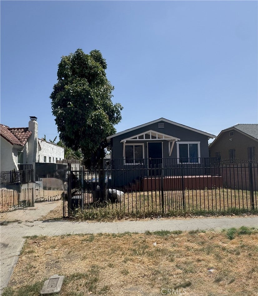 Photo of Listing #DW25161806