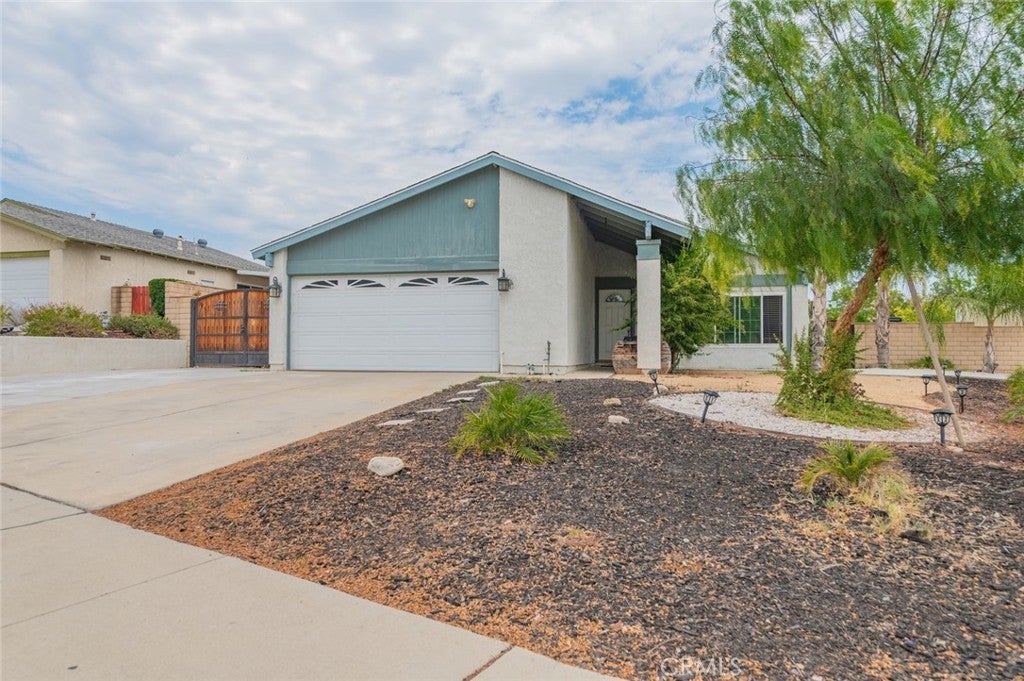 Photo of Listing #PW25160351