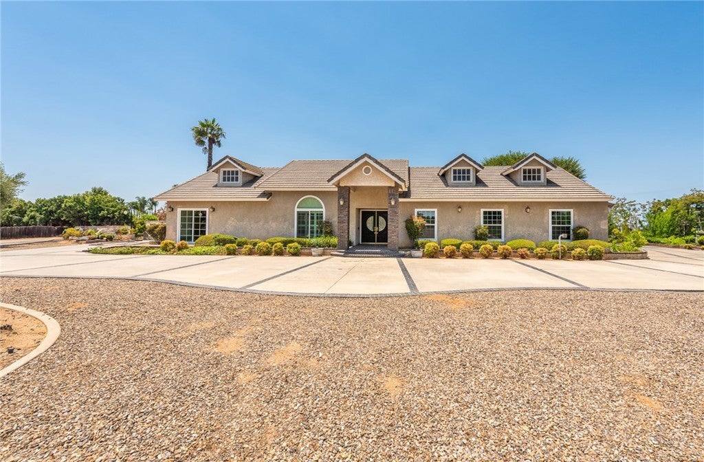 Photo of Listing #IV25161017