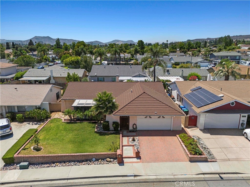 Photo of Listing #SR25158647