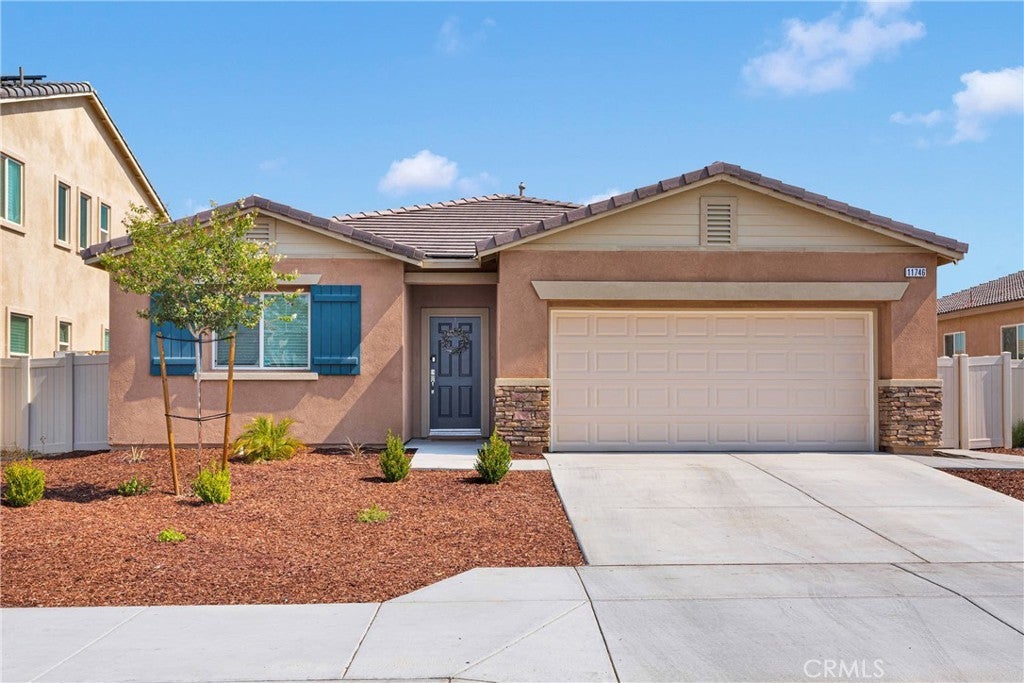 Photo of Listing #IV25161933