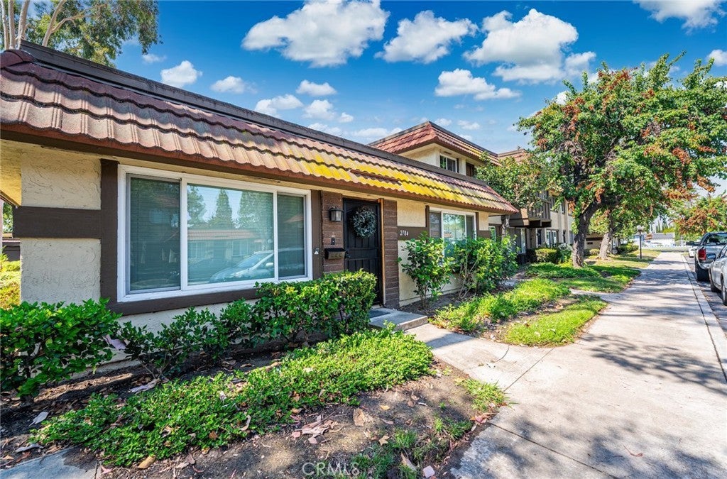 Photo of Listing #RS25162035