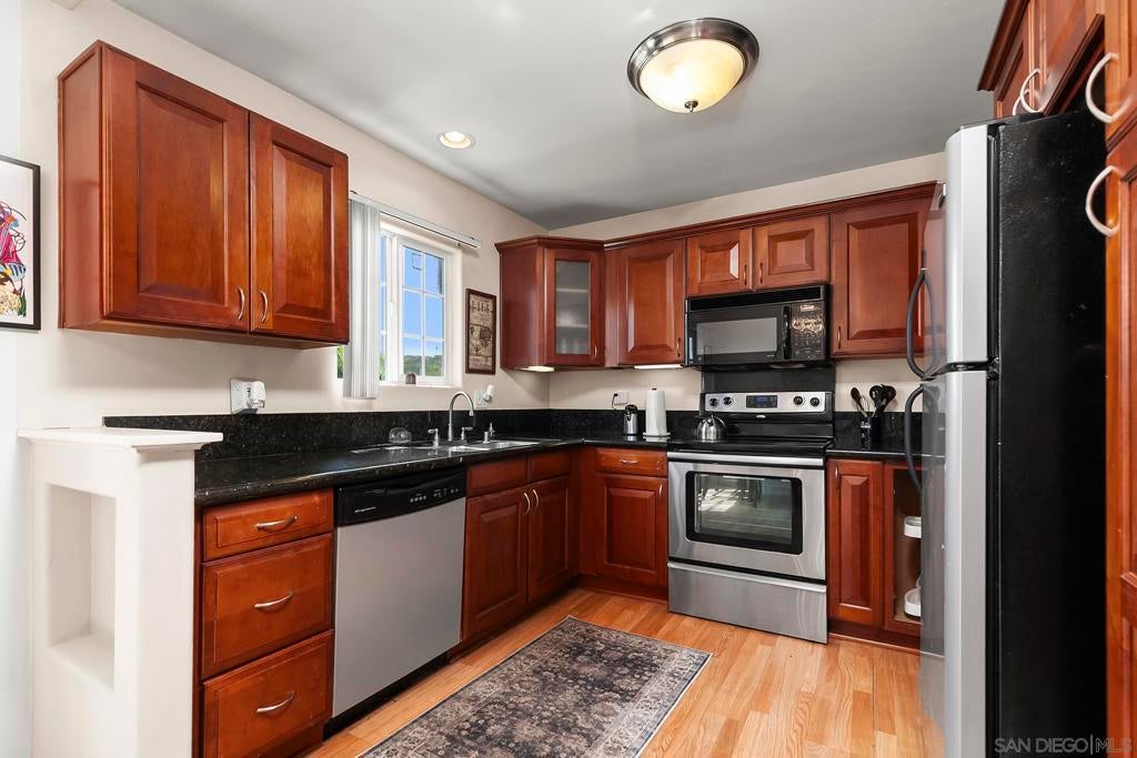 Photo of Listing #250033871SD