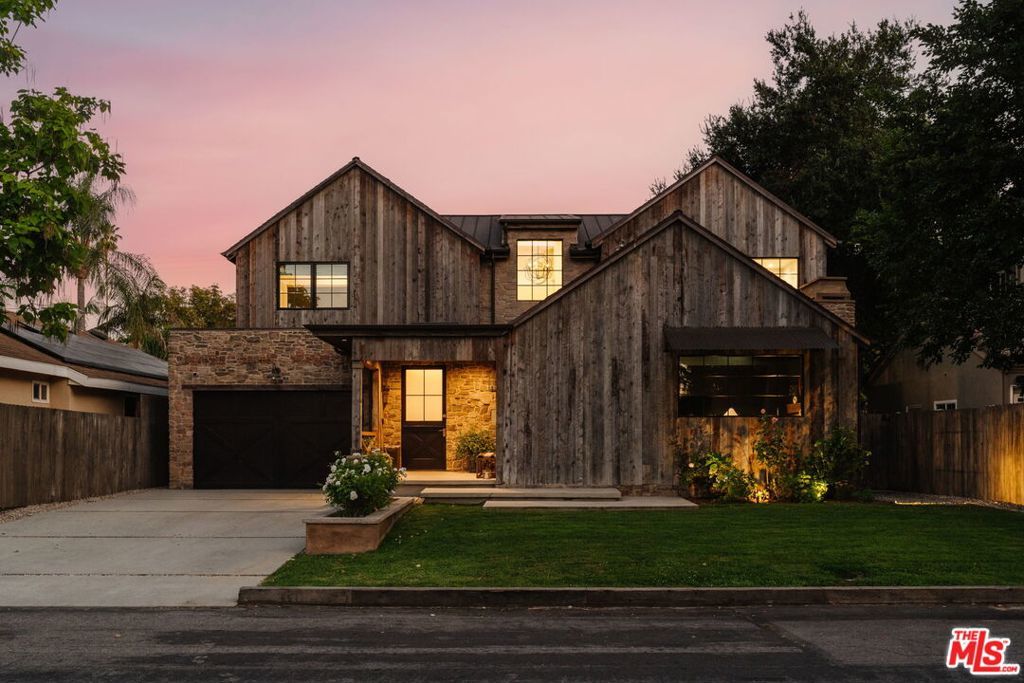 Photo of Listing #25566609