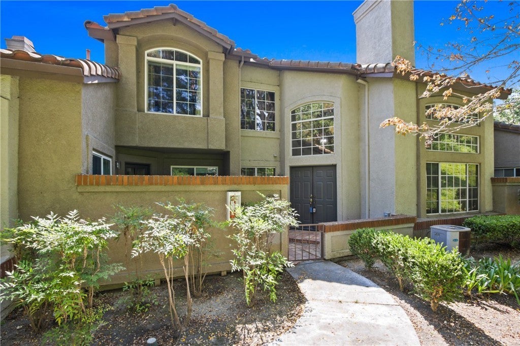 Photo of Listing #OC25161032