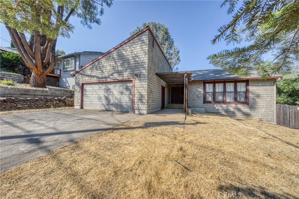 Photo of Listing #LC25162132