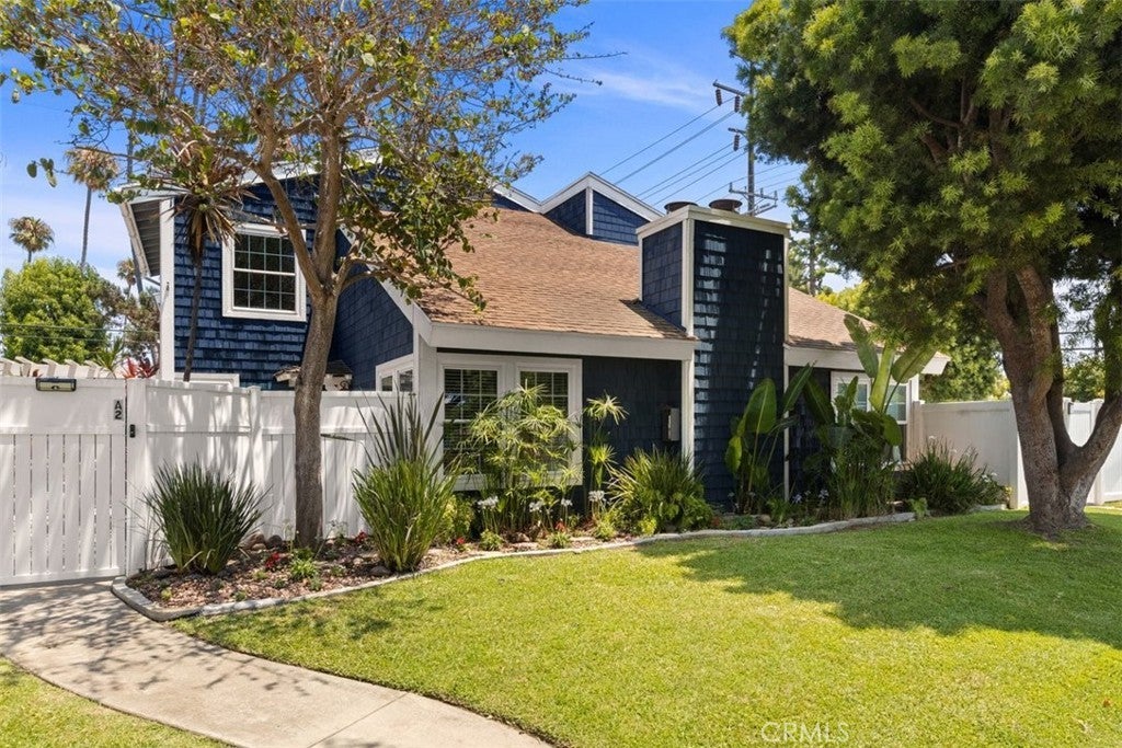 Photo of Listing #OC25157197