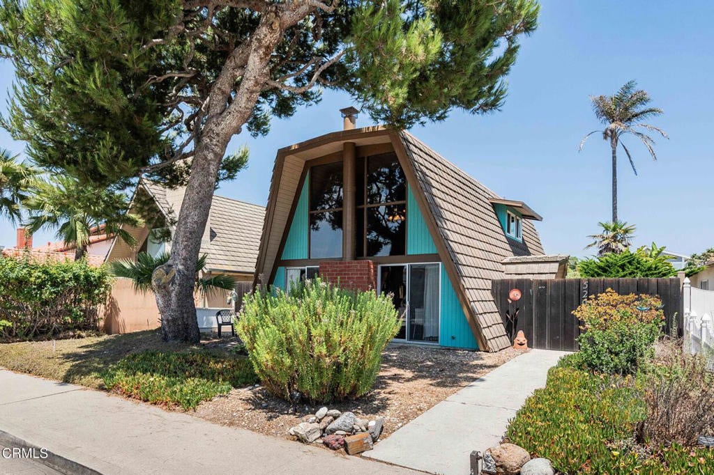 Photo of Listing #V1-31231