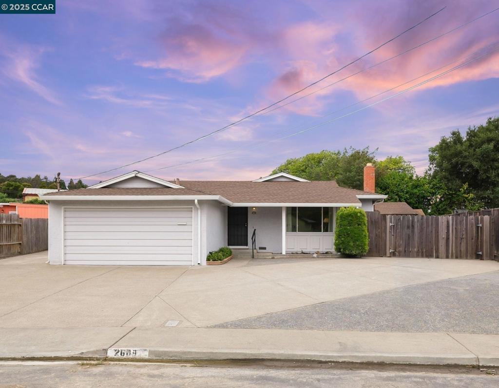 Photo of Listing #41105373