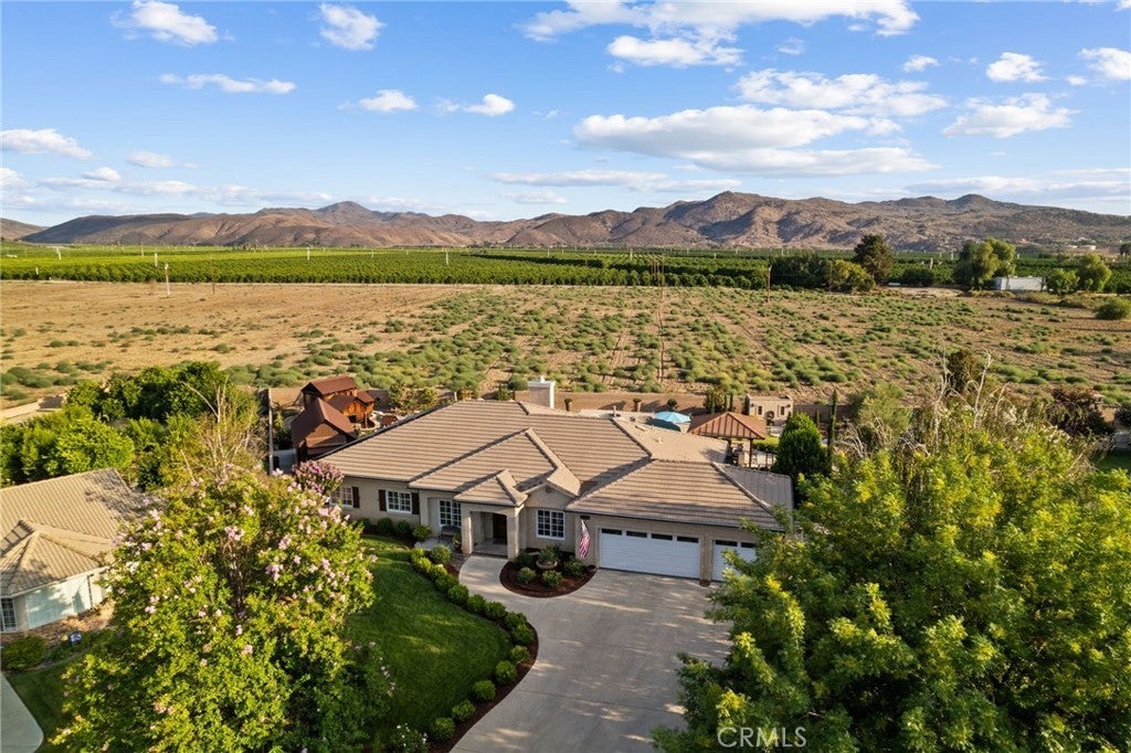 Photo of Listing #SW25161379