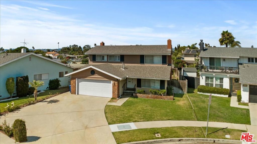 Photo of Listing #25567293