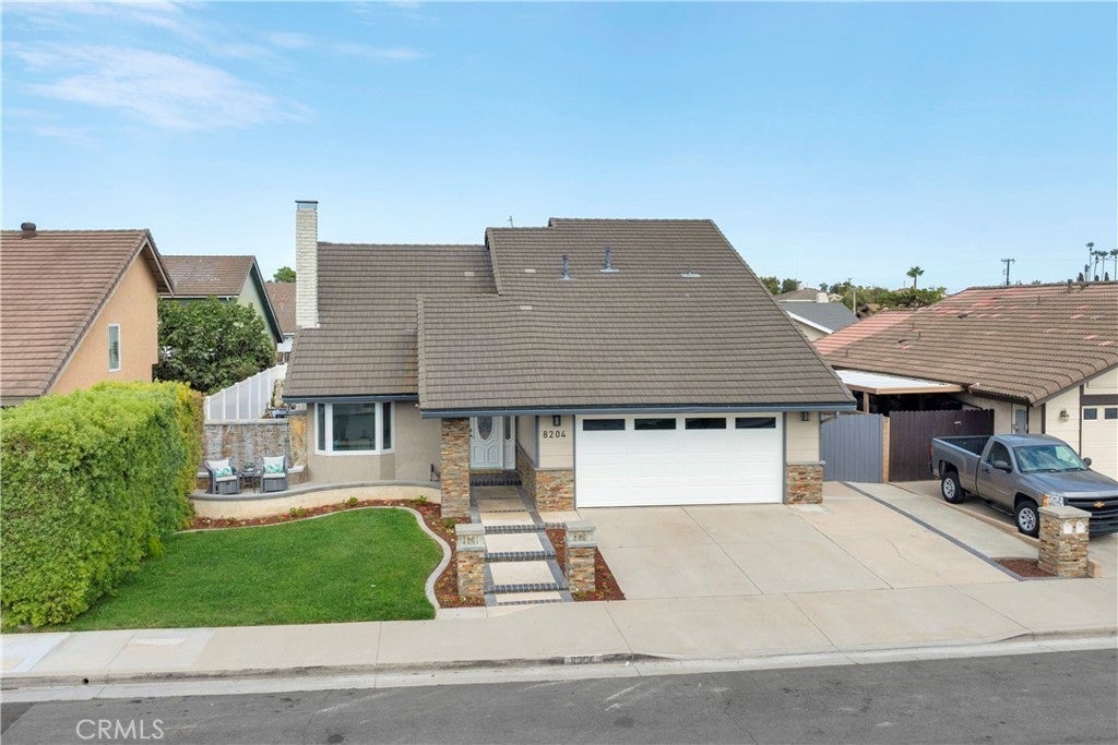 Photo of Listing #PW25159636