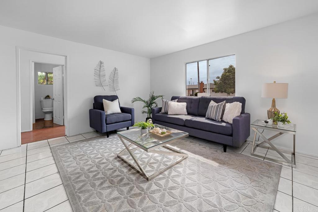 Photo of Listing #PTP2505491