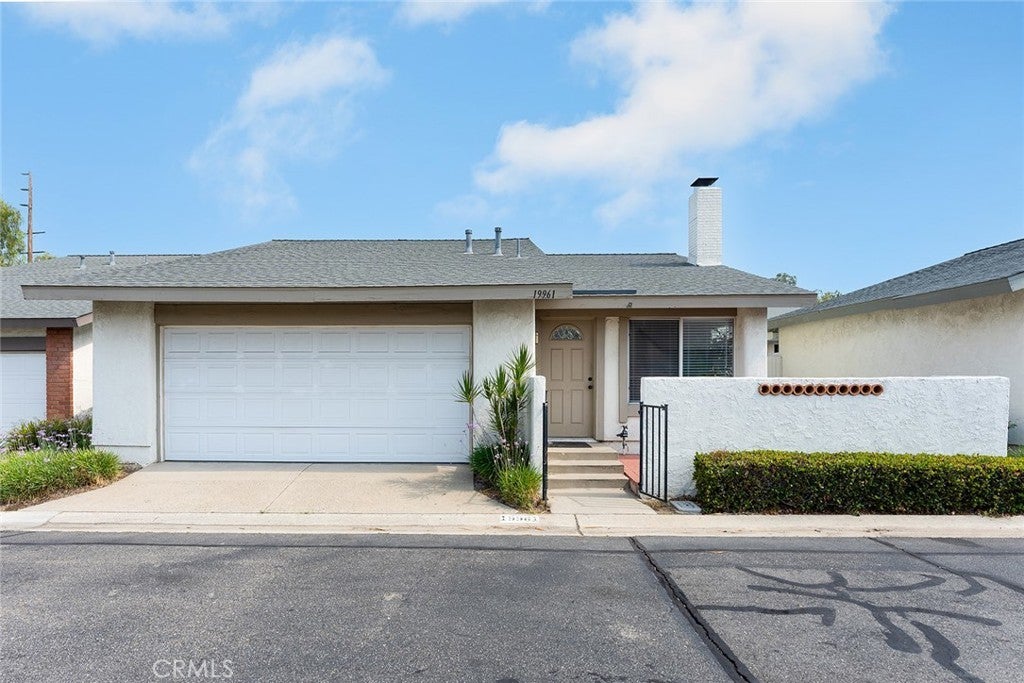 Photo of Listing #OC25156968