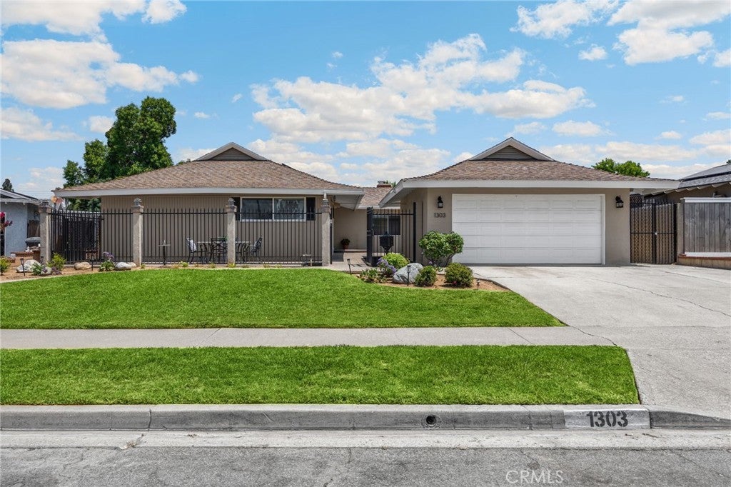 Photo of Listing #PW25162797