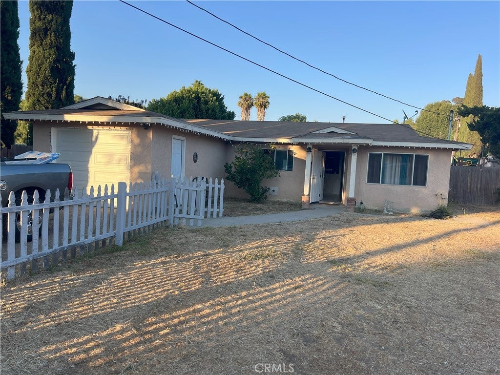 Photo of Listing #SR25154108