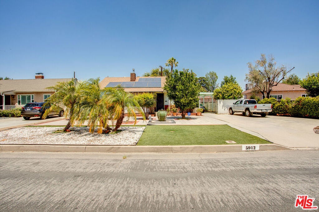 Photo of Listing #25567519