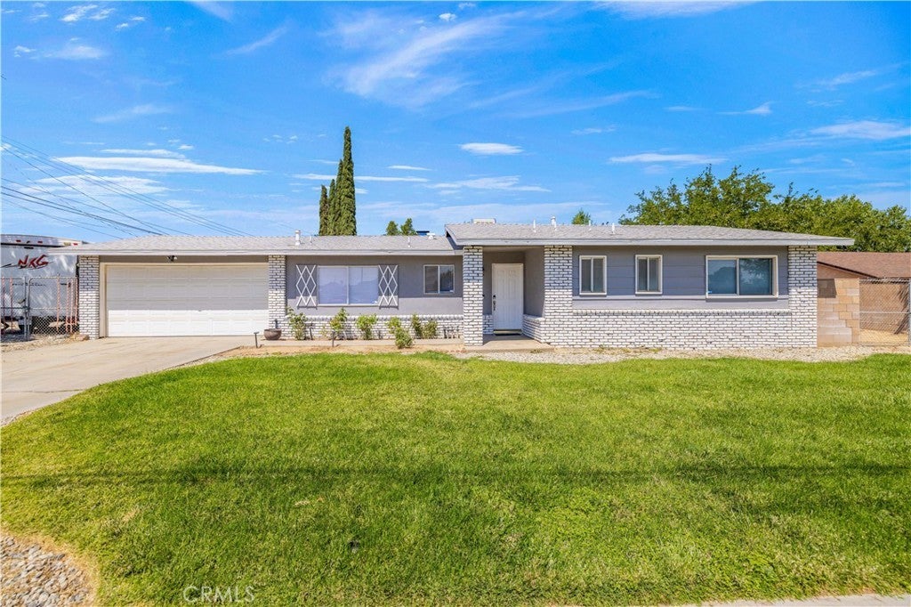 Photo of Listing #SR25162794