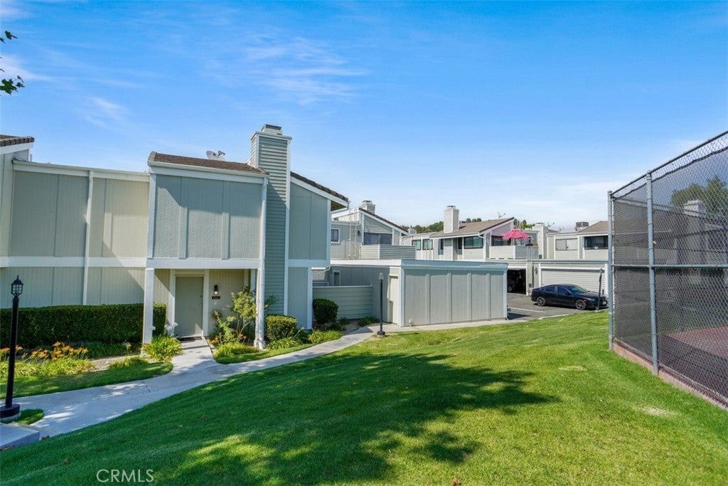 Photo of Listing #SR25162833