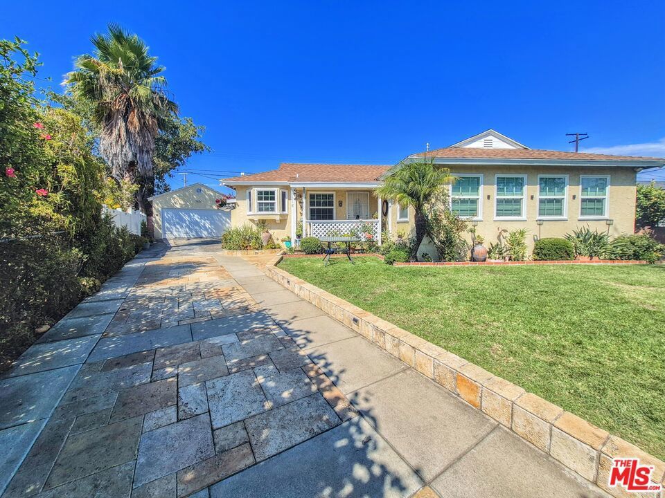 Photo of Listing #25567637