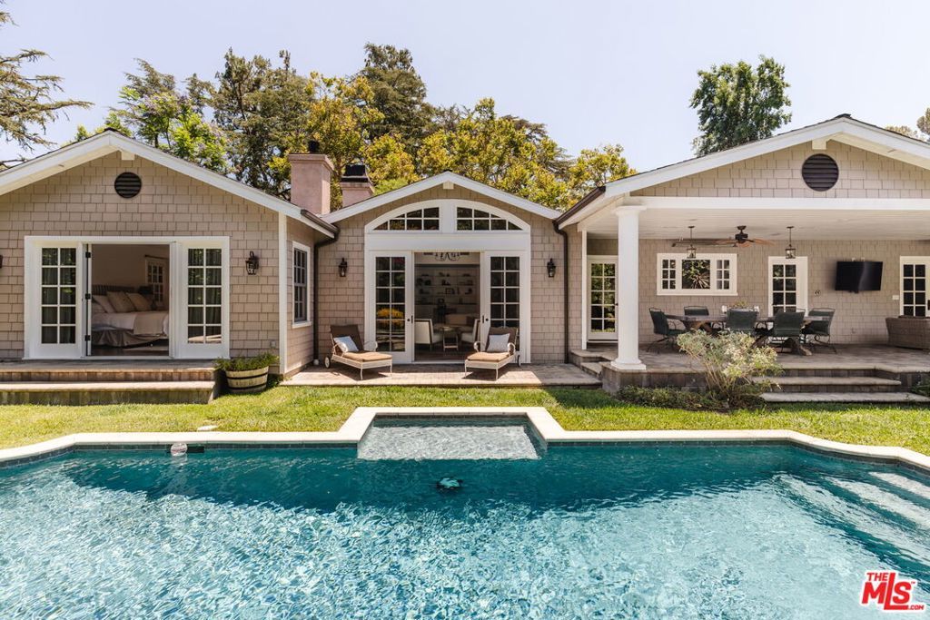 Photo of Listing #25567427