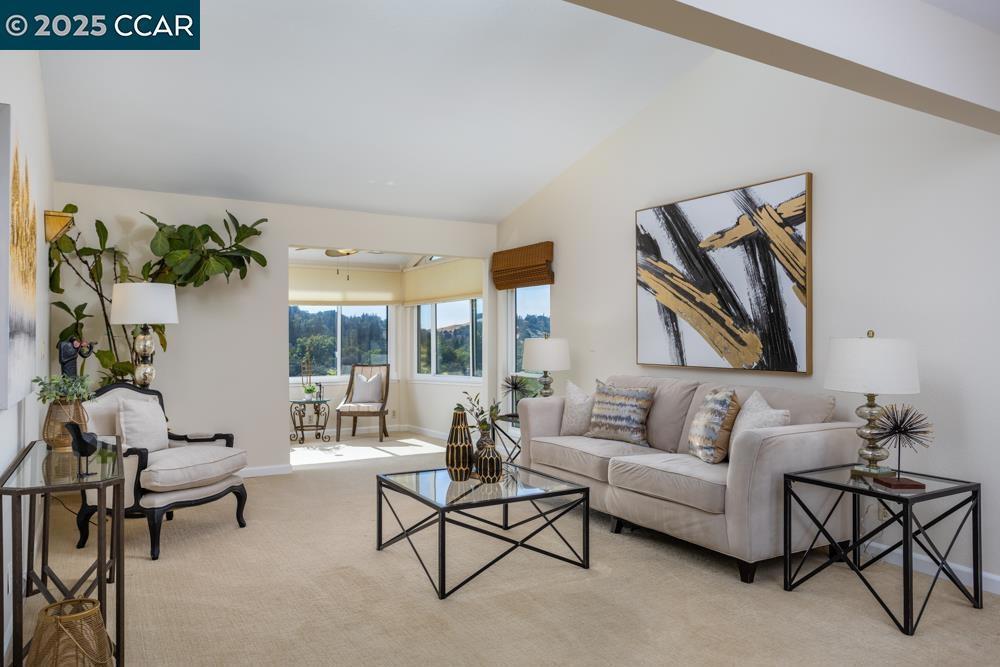 Photo of Listing #41105517