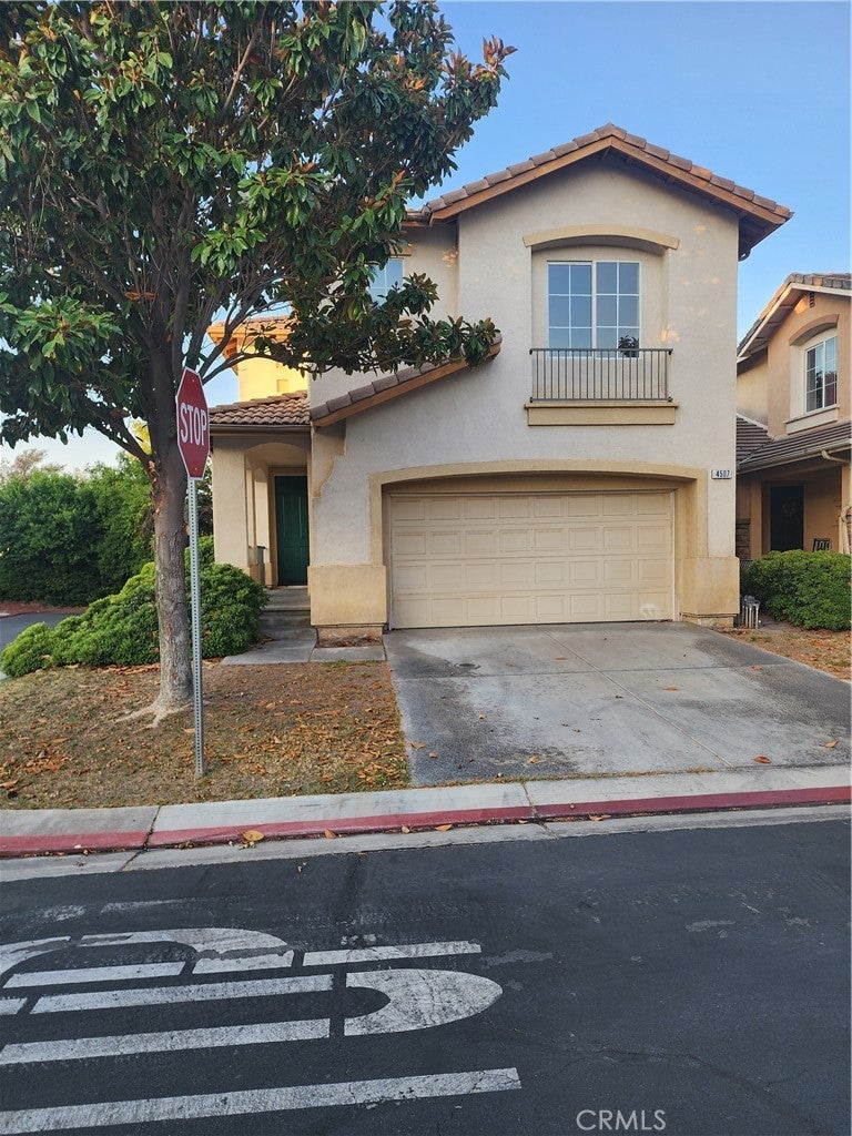 Photo of Listing #IV25163331