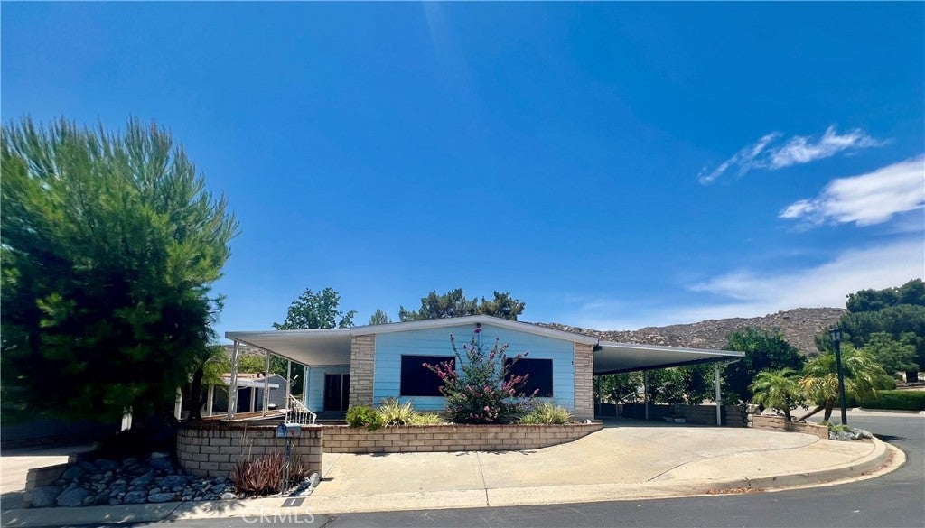 Photo of Listing #SW25163353