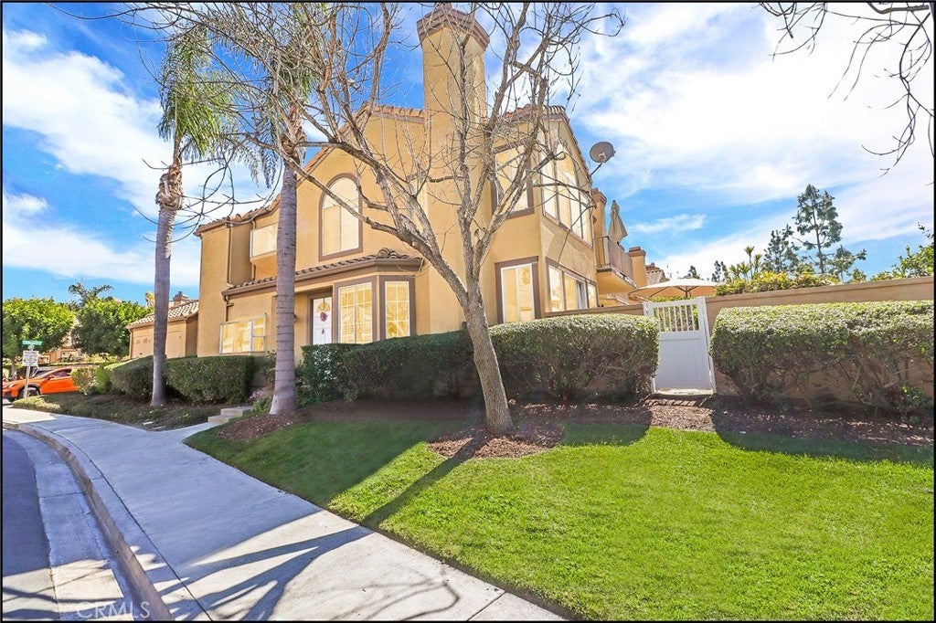 Photo of Listing #OC25160855