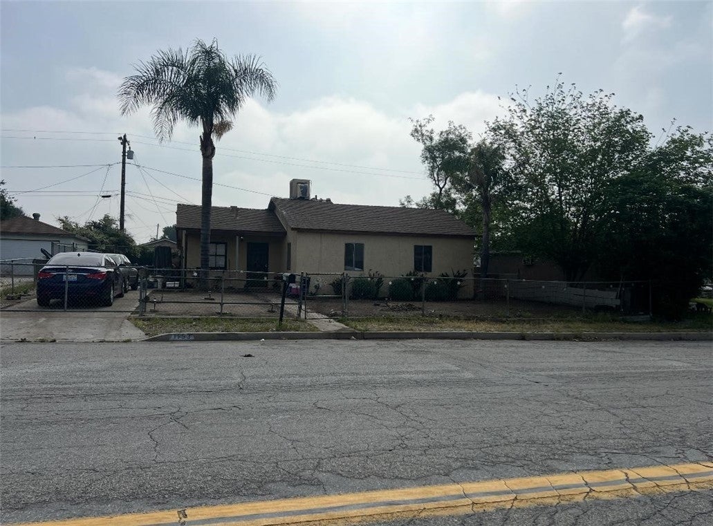 Photo of Listing #DW25163634