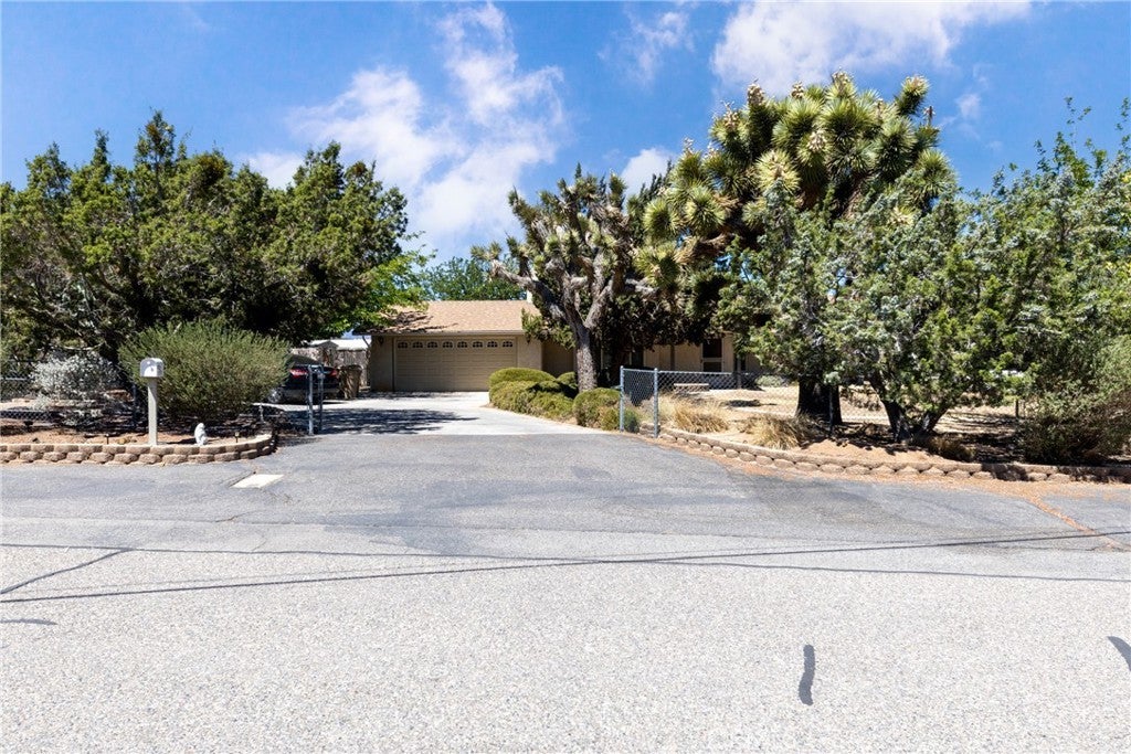 Photo of Listing #CV25163688