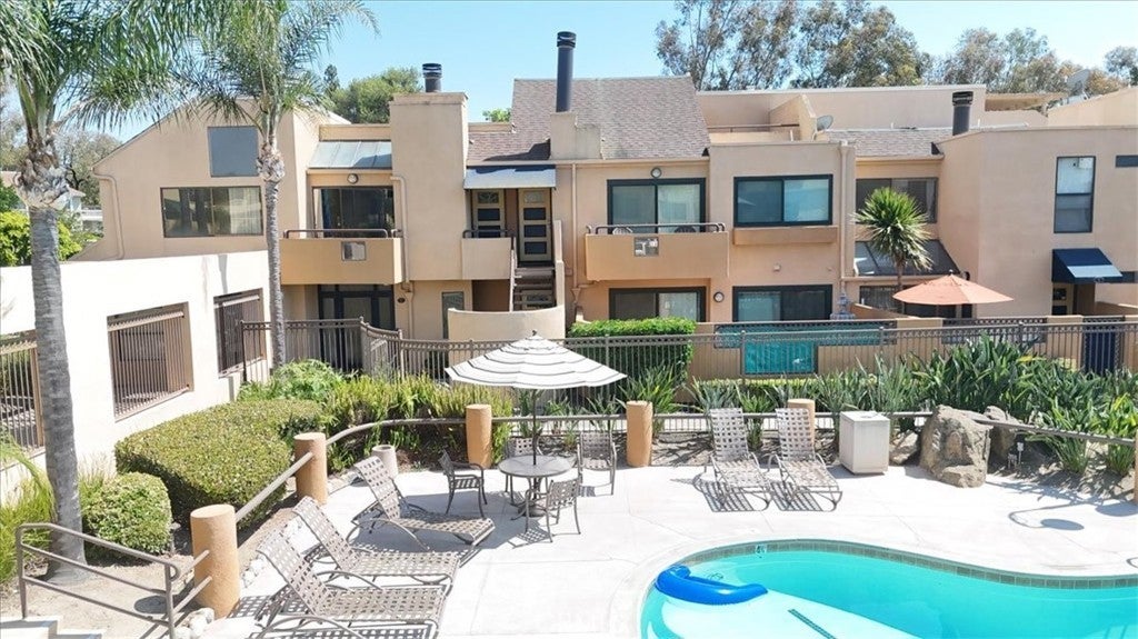 Photo of Listing #PW25163644