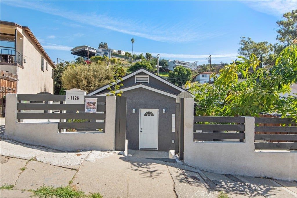 Photo of Listing #DW25163904