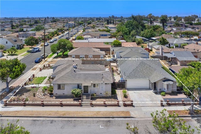 11905 Freeman, Hawthorne.