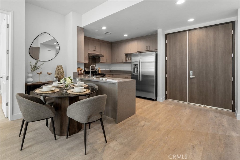 Photo of Listing #WS25164157