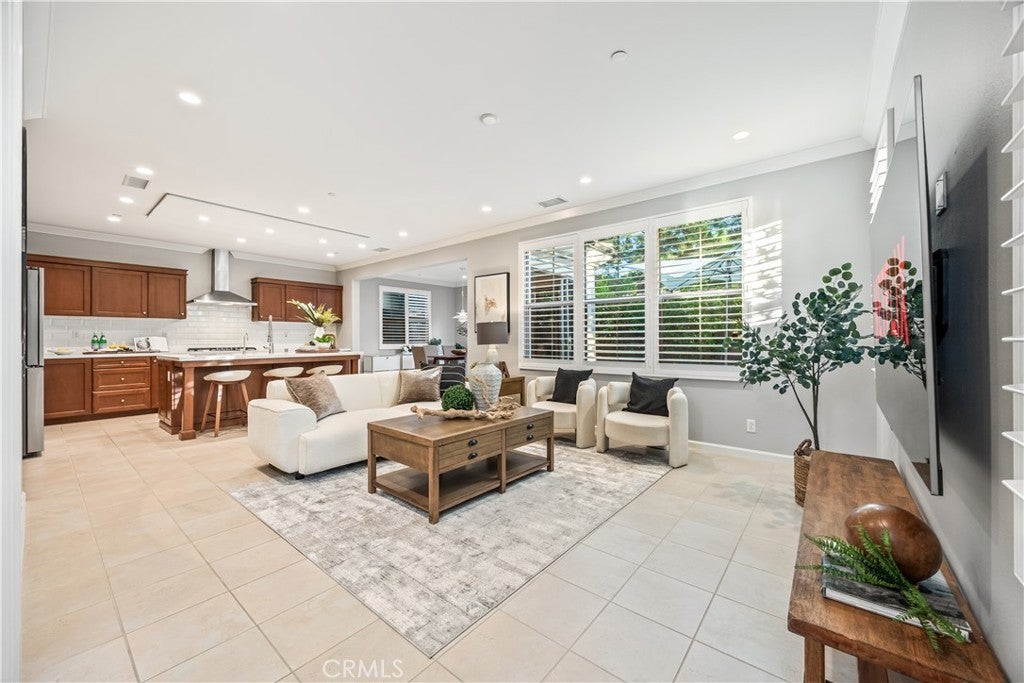 Photo of Listing #PW25163400