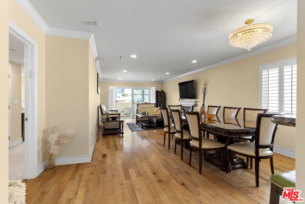 Photo of Listing #25558441