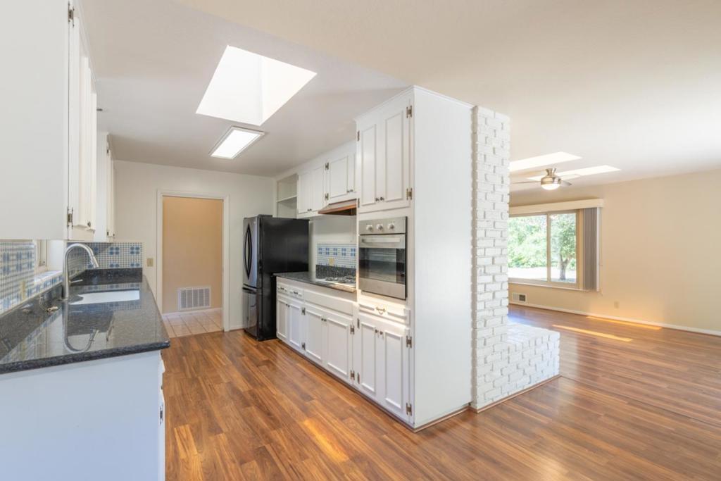 Photo of Listing #ML82015467