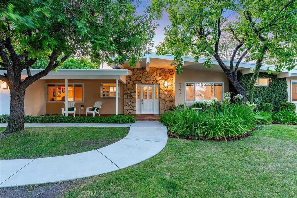 Photo of Listing #SR25163514