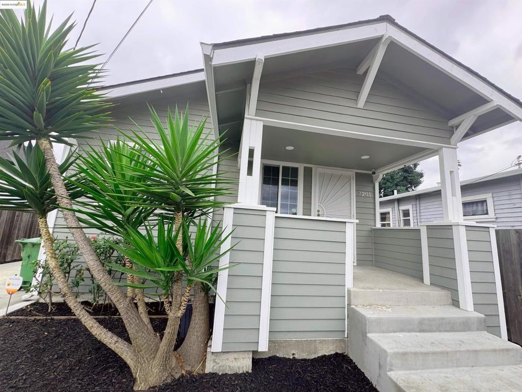 Photo of Listing #41105692