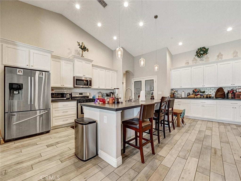 Photo of Listing #PW25164312