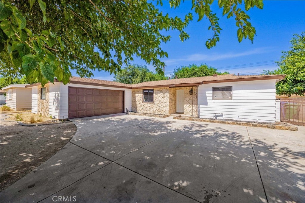 Photo of Listing #SR25165038